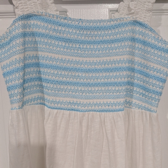 Torrid Cotton Modal Slub Square Neck Smocked Babydoll Tank in Size 1 (14/16) - Picture 6 of 11